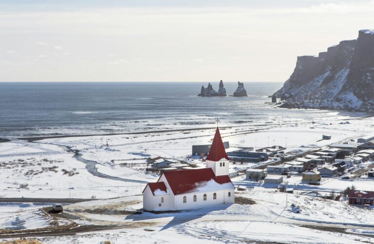 Iceland Travel Guide