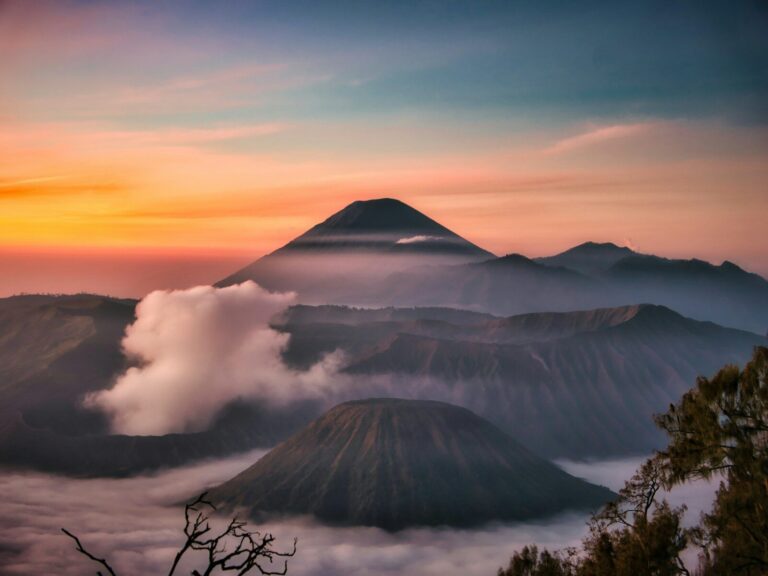 Indonesia Travel Guide