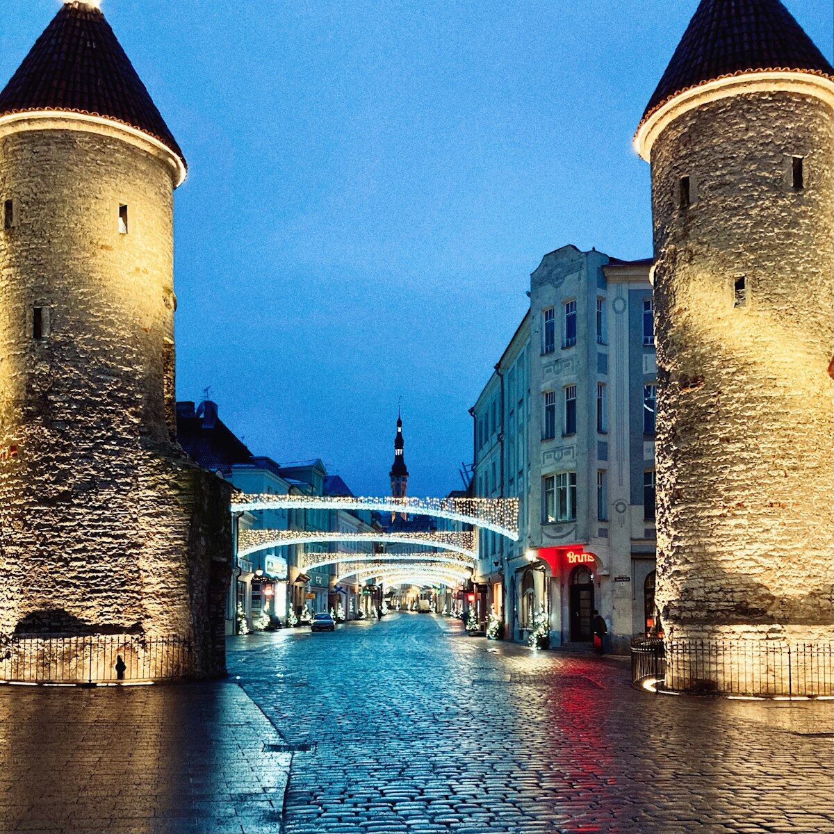 Riga, Tallinn and a Day Trip to Helsinki | 6 Jun 2027